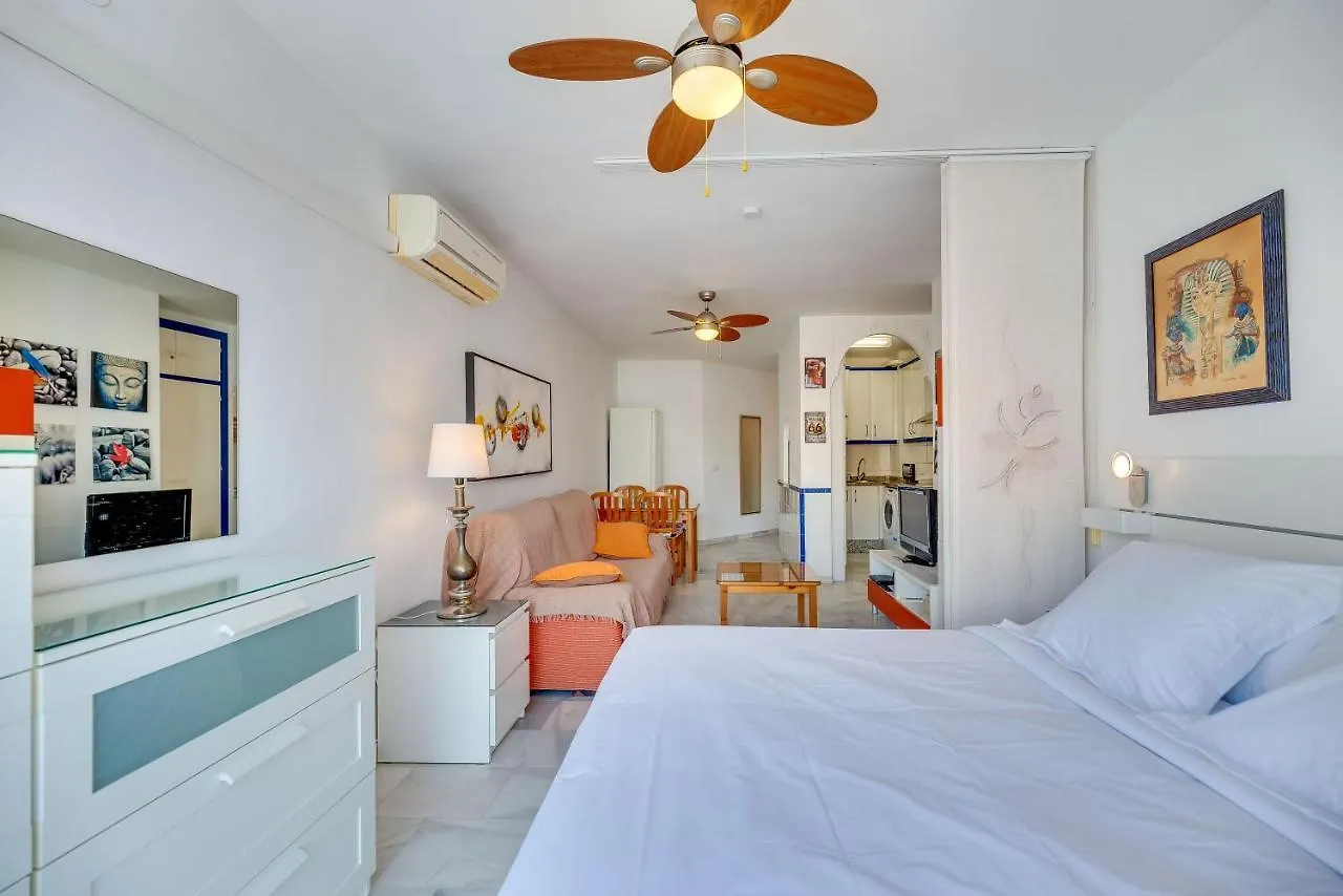 Apartment Homeforguest Bright Studio In La Carihuela Near The Beach Torremolinos