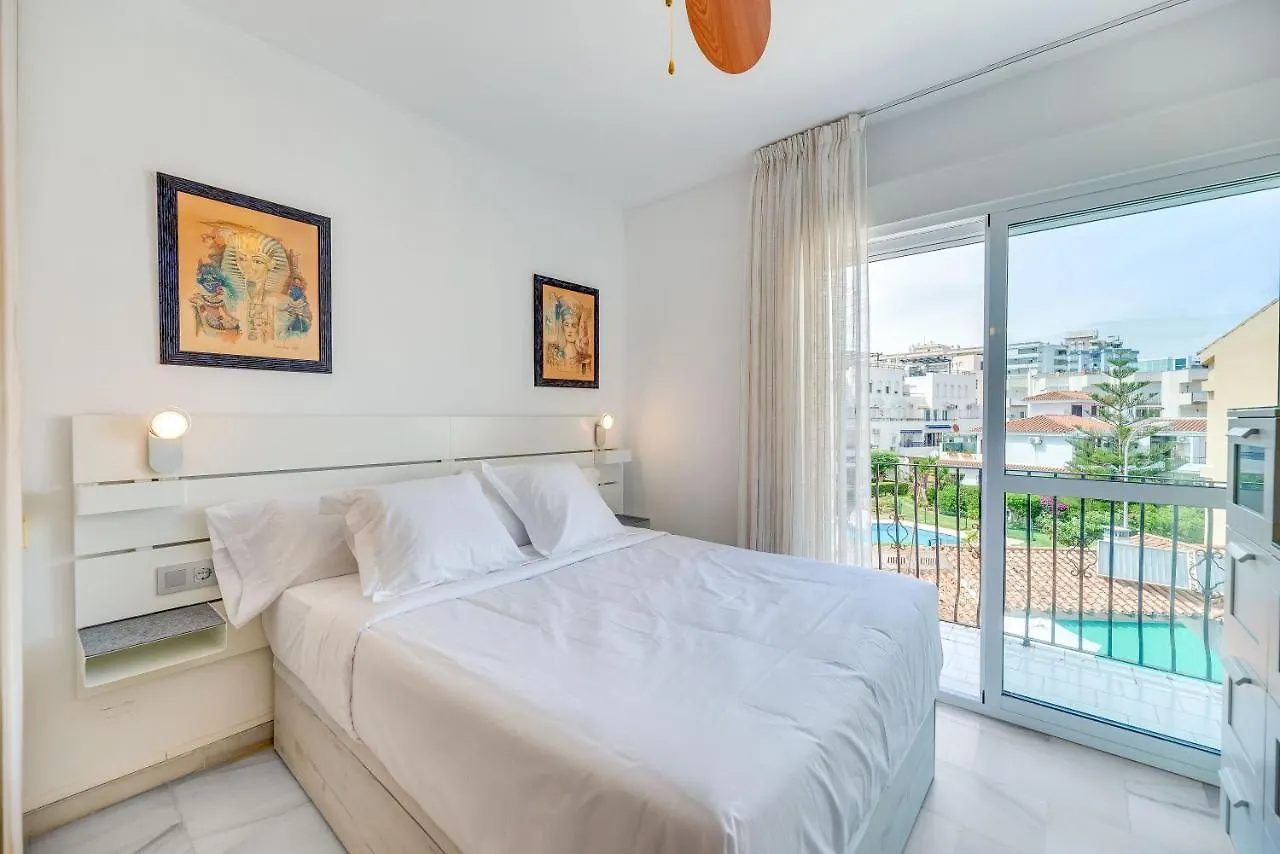 Apartamento Homeforguest Bright Studio In La Carihuela Near The Beach Torremolinos España