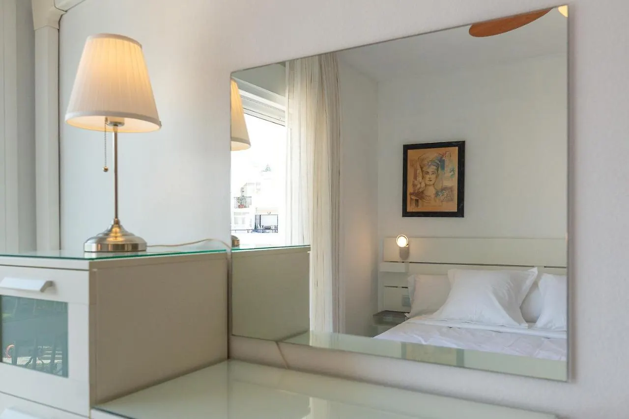 Homeforguest Bright Studio In La Carihuela Near The Beach Torremolinos 0*,
