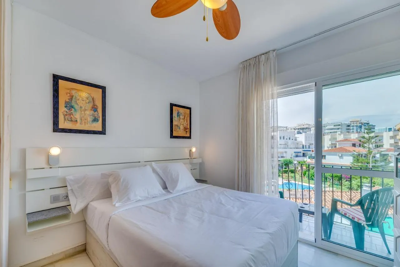 Homeforguest Bright Studio In La Carihuela Near The Beach Torremolinos